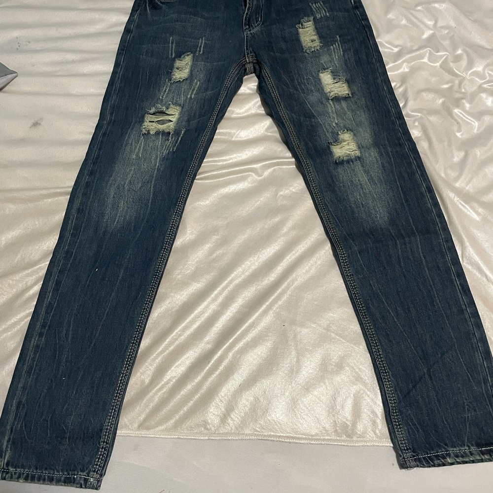 Blue jeans - Picture 2 of 2